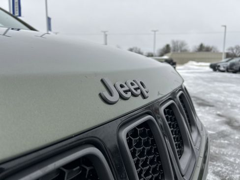 Used 2021 Jeep Compass Latitude w/ Driver Assistance Group image 26