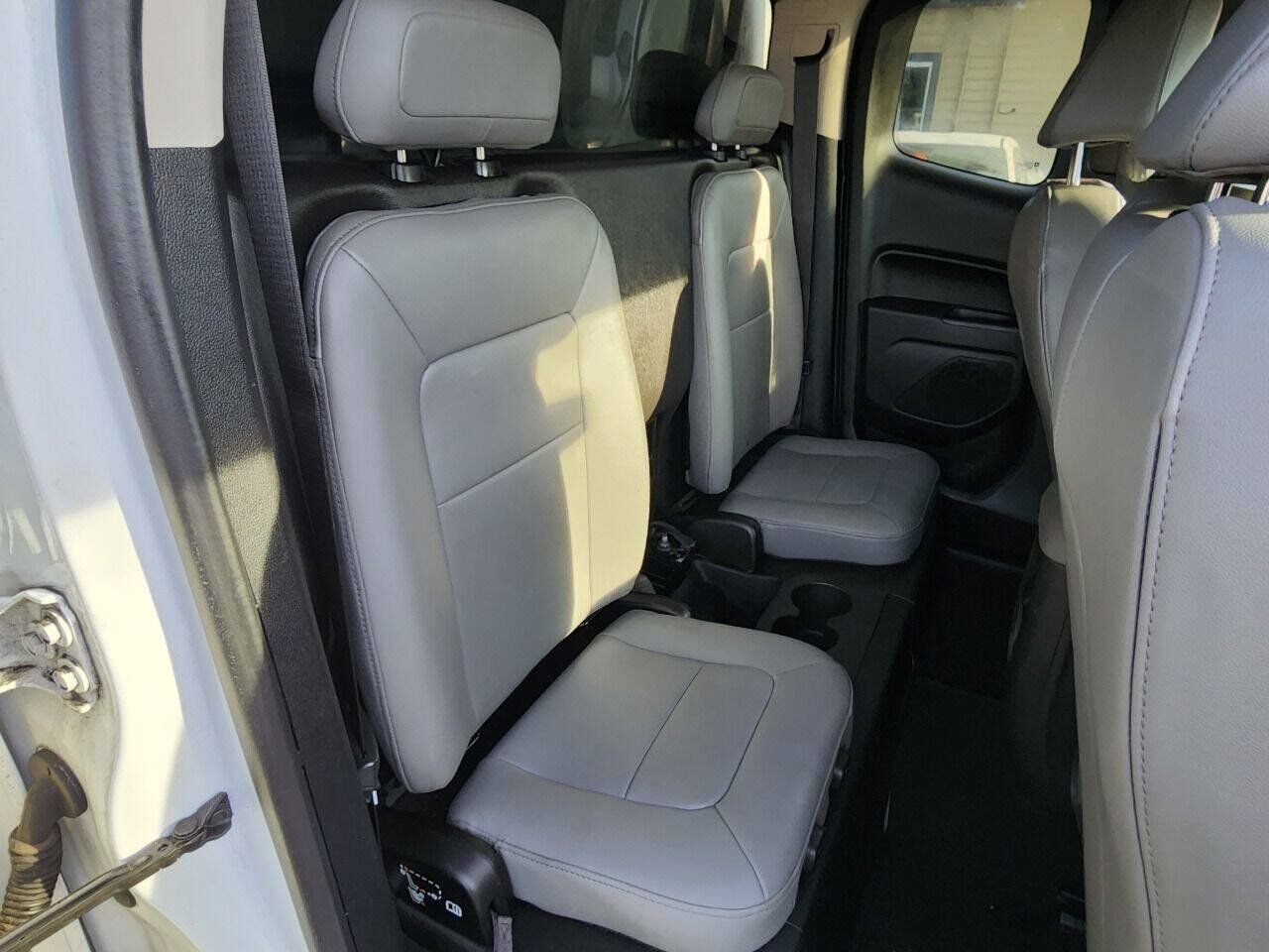 Used 2016 Chevrolet Colorado W/T RWD image 23