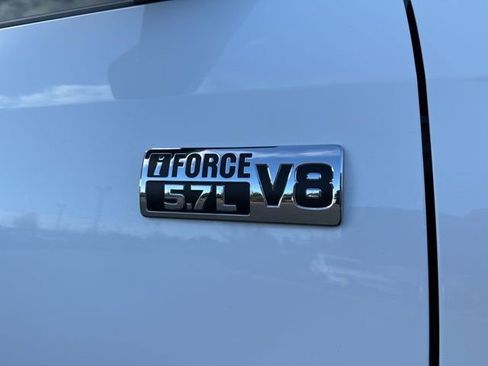 Used 2019 Toyota Tundra SR5 w/ SR5 Upgrade Package image 12