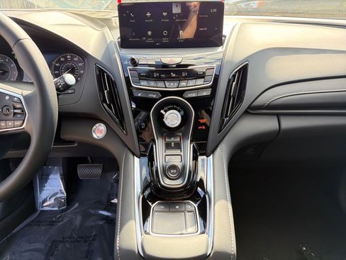 New 2026 Acura RDX SH-AWD image 16