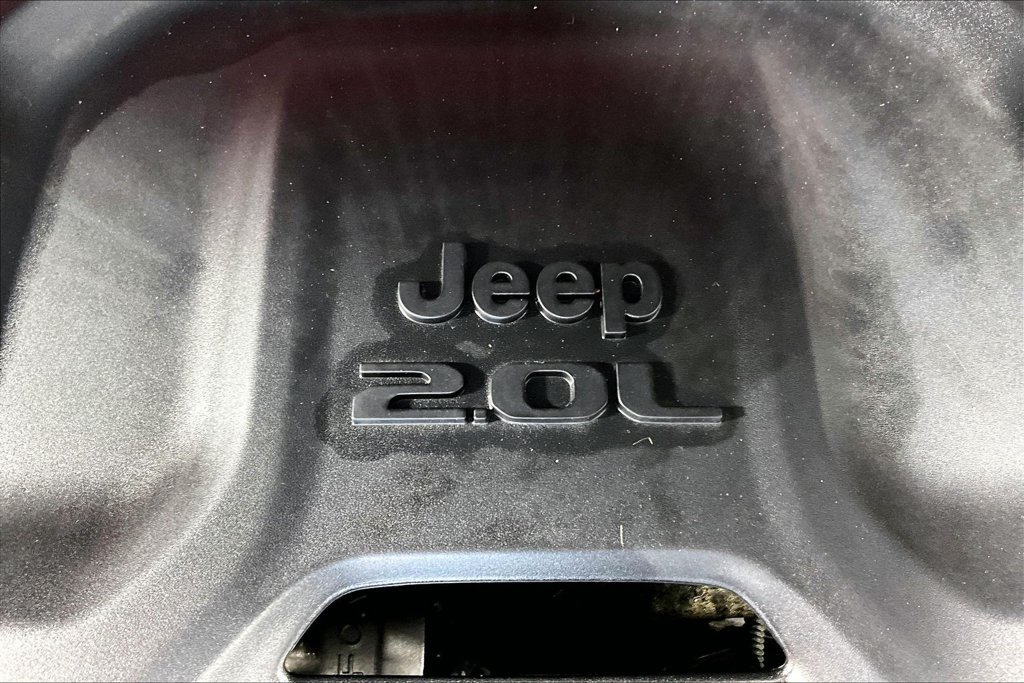 Used 2024 Jeep Wrangler Unlimited Sport AWD/4WD image 31