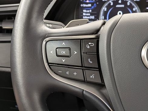 Used 2025 Lexus ES 350 w/ Premium Package FWD image 19