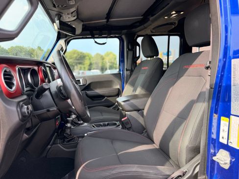 Used 2019 Jeep Wrangler Unlimited Rubicon AWD/4WD image 26