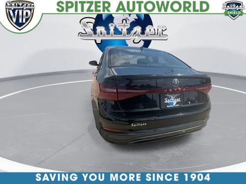 Used 2025 Volkswagen Jetta Sport FWD image 8