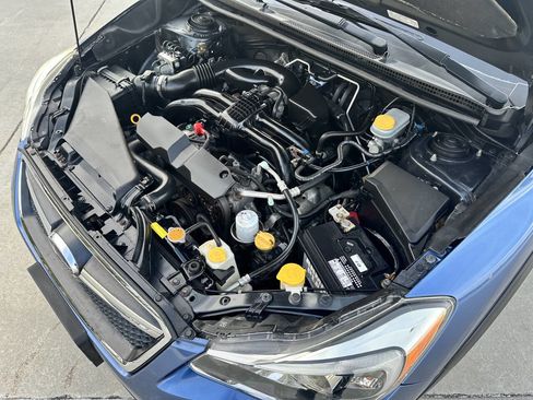 Used 2017 Subaru Crosstrek 2.0i Premium image 33