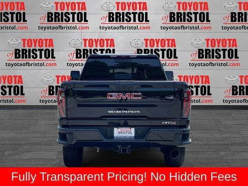 Used 2024 GMC Sierra 2500 AT4 w/ AT4 Premium Plus Package AWD/4WD image 4