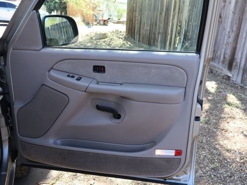 Used 2002 Chevrolet Silverado 1500 LS w/ Heavy Duty Suspension Pkg image 25