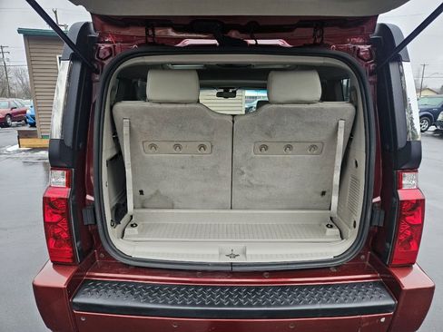 Used 2007 Jeep Commander Limited w/ Trailer Tow Group IV image 17