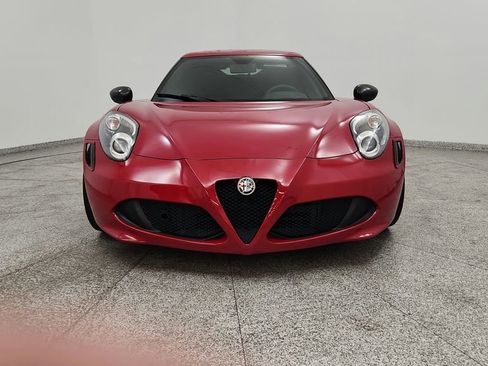 Used 2015 Alfa Romeo 4C Launch Edition w/ Convenience Group RWD image 9