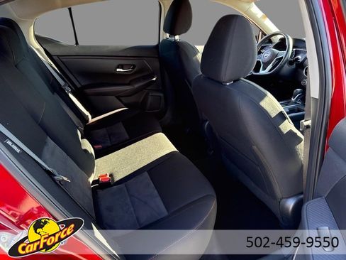 Used 2024 Nissan Sentra SR image 11