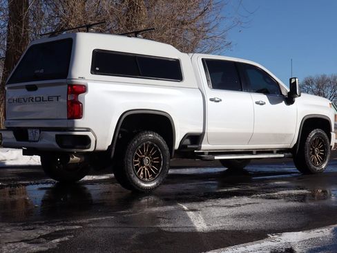 Used 2020 Chevrolet Silverado 2500 High Country image 5