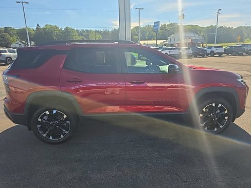 Used 2025 Chevrolet Equinox RS w/ Safety and Technology Package FWD image 8