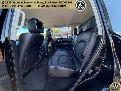 Used 2017 Nissan Armada Platinum w/ Interior Lighting Package image 10