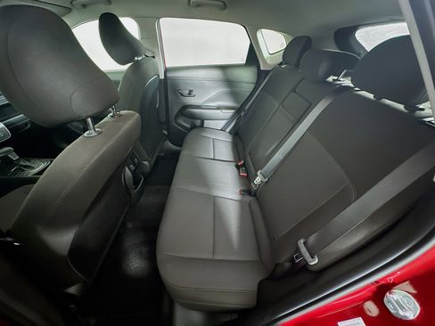 Used 2025 Hyundai Kona SEL image 28