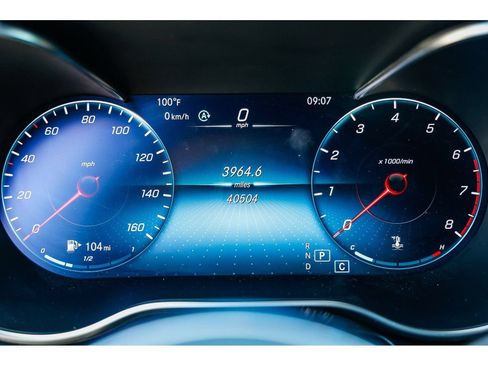 Certified 2022 Mercedes-Benz GLC 300 image 23