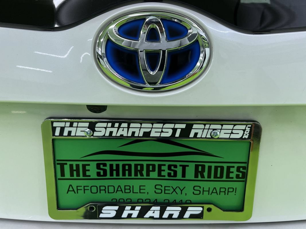 Used 2019 Toyota Prius Prime Plus w/ Carpet Mat Package FWD image 11