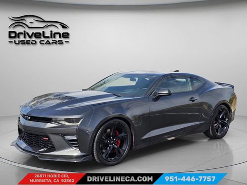 Used 2018 Chevrolet Camaro SS RWD image 14