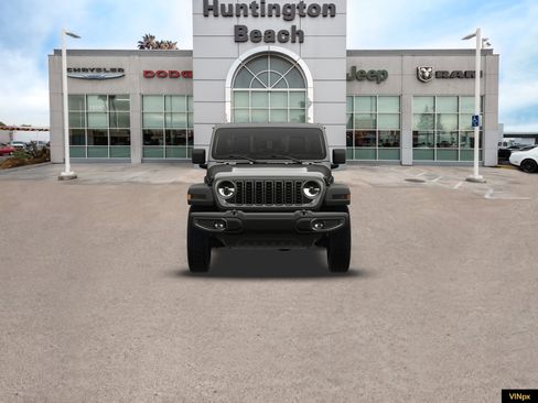 New 2026 Jeep Gladiator Sport AWD/4WD image 12