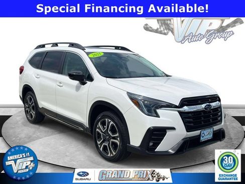 Certified 2025 Subaru Ascent Limited AWD/4WD image 1