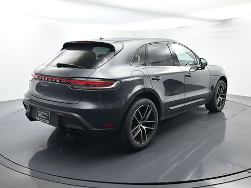 Certified 2023 Porsche Macan AWD/4WD image 14
