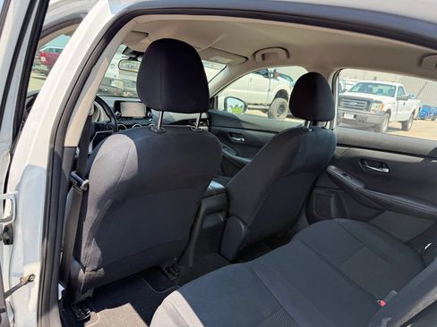 Used 2020 Nissan Sentra S FWD image 9