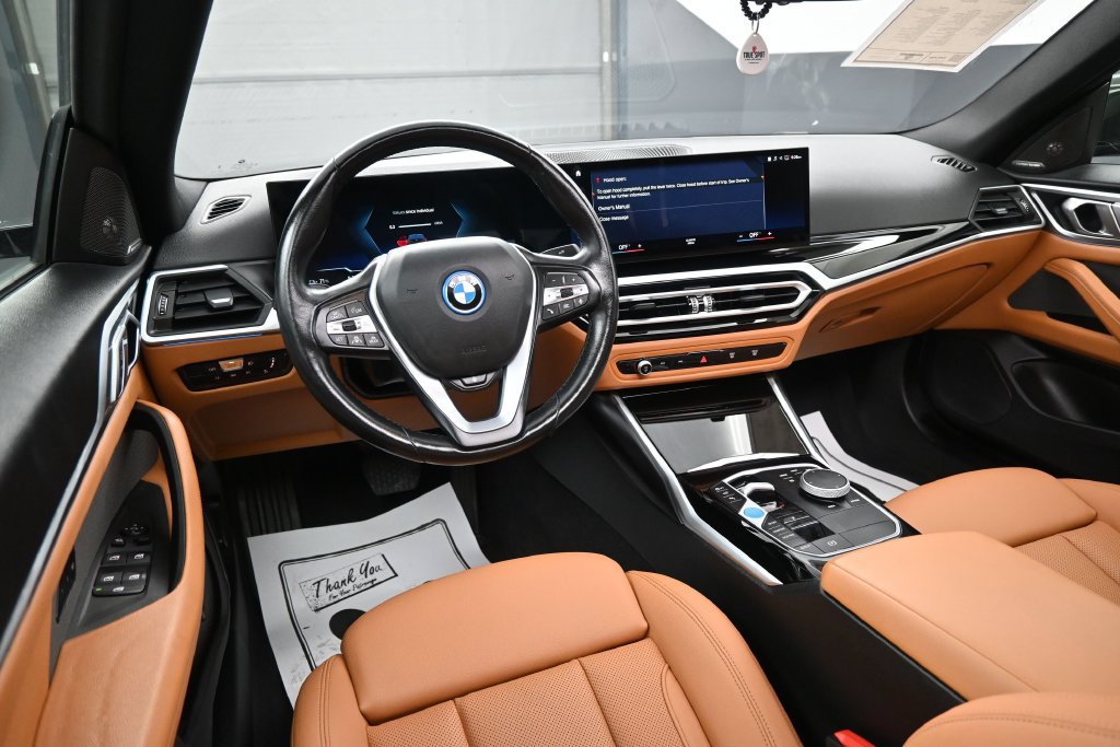 Used 2023 BMW i4 eDrive35 RWD image 24