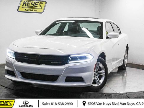 Used 2022 Dodge Charger SXT w/ Leather Interior Group image 1