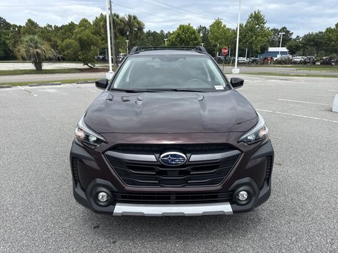 Used 2025 Subaru Outback Limited AWD/4WD image 3