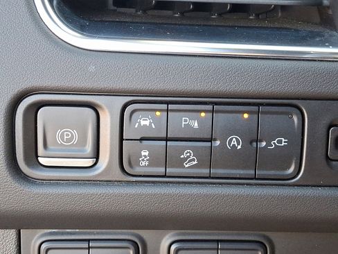 Certified 2022 Chevrolet Tahoe Z71 image 26