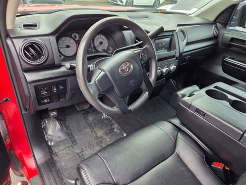 Used 2017 Toyota Tundra SR image 11