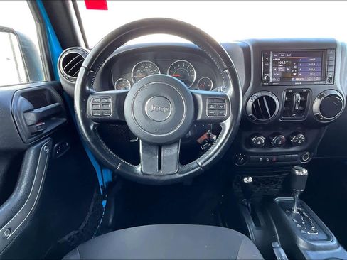 Used 2018 Jeep Wrangler Unlimited Sport S image 6