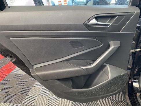 Used 2019 Volkswagen Jetta R-Line FWD image 15