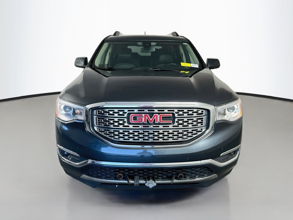 Used 2019 GMC Acadia Denali AWD/4WD image 2