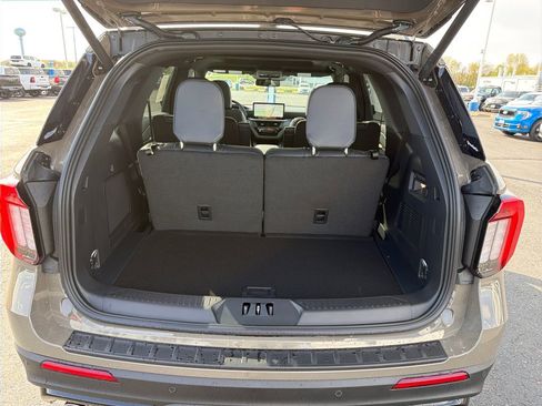 New 2026 Ford Explorer ST AWD/4WD image 23