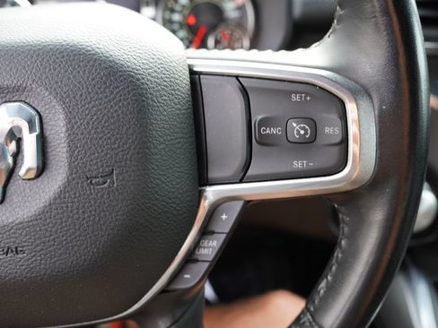 Used 2023 RAM 1500 Laramie AWD/4WD image 32