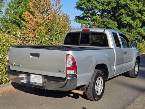 Used 2011 Toyota Tacoma 2WD Access Cab w/ SR5 Pkg #2 image 8