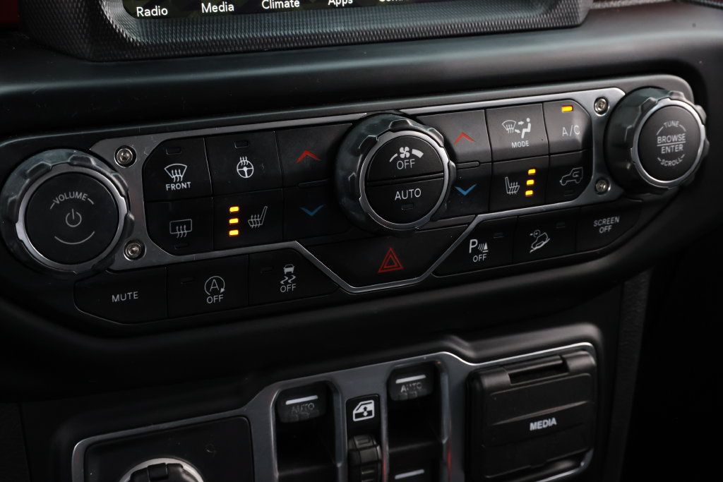 Used 2019 Jeep Wrangler Unlimited Rubicon AWD/4WD image 29