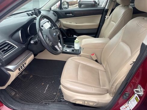 Used 2016 Subaru Outback 2.5i Limited image 9