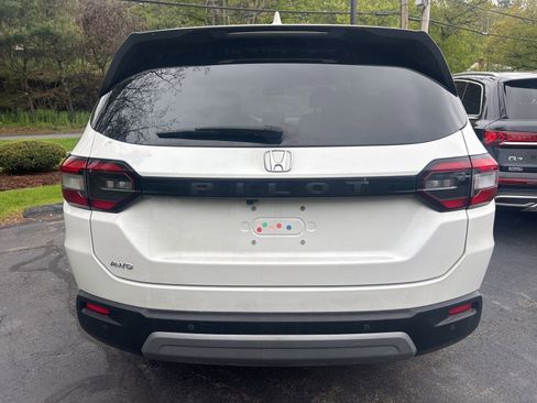 Used 2023 Honda Pilot EX-L image 4