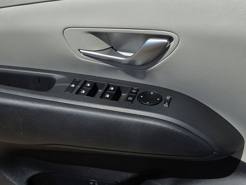Certified 2025 Hyundai Tucson SEL AWD/4WD image 19