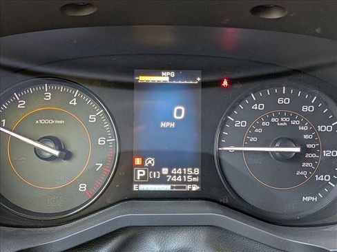 Used 2023 Subaru Crosstrek 2.0i Premium AWD/4WD image 11