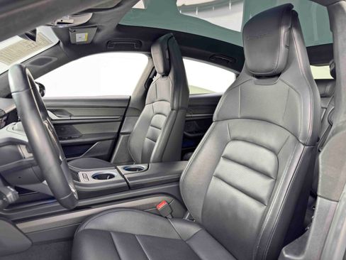 Used 2021 Porsche Taycan Turbo S image 41