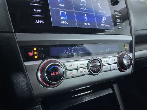 Used 2016 Subaru Legacy 3.6R Limited image 21