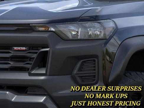 New 2026 Chevrolet Colorado Trail Boss AWD/4WD image 10