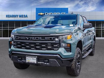 New 2026 Chevrolet Silverado 1500 Custom Trail Boss w/ Dark Appearance Package
