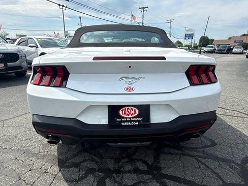 Used 2026 Ford Mustang Premium RWD image 6