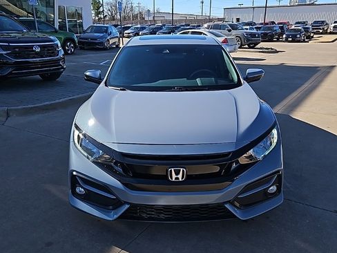 Used 2021 Honda Civic EX image 2