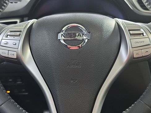 Used 2016 Nissan Rogue SL w/ SL Premium Package image 20