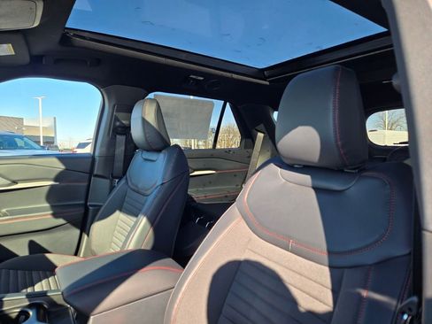 New 2026 Ford Explorer ST-Line image 24