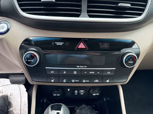 Used 2019 Hyundai Tucson Limited w/ Cargo Package FWD image 24